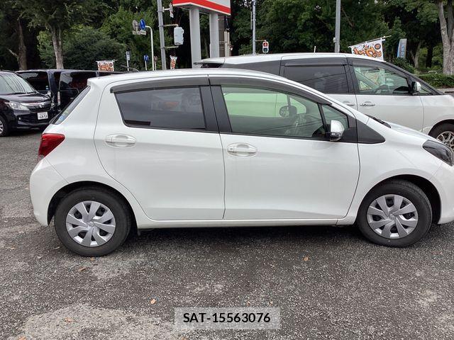 Toyota VITZ 2015-04 443096-9