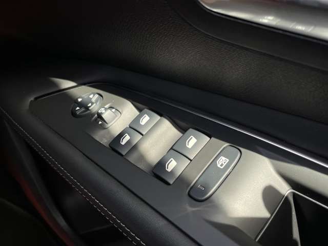 Peugeot 3008 2020-01 23188-18