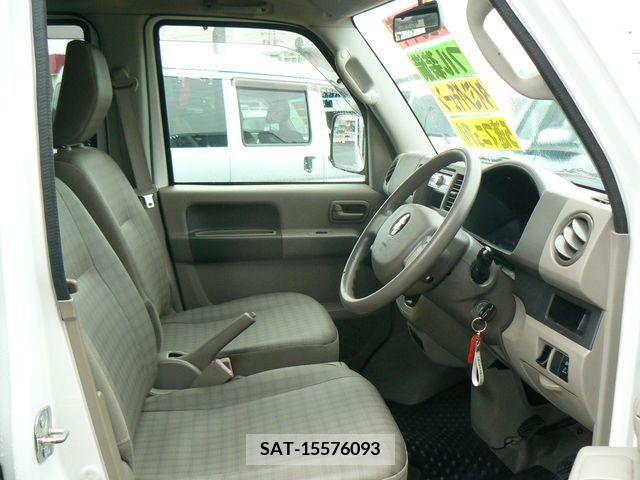 Suzuki EVERY 2014-01 206846-5