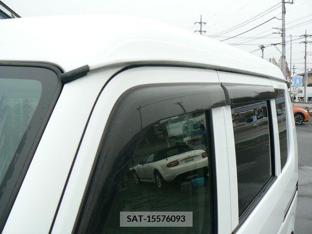 Suzuki EVERY 2014-01 206846-20