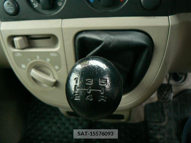 Suzuki EVERY 2014-01 206846-9