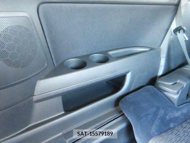 Toyota ALPHARD 2009-04 205753-18
