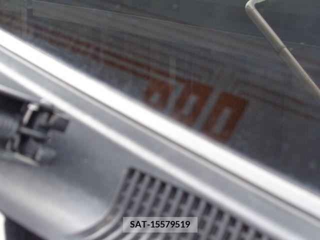 Toyota VOXY 2021-07 336036-21