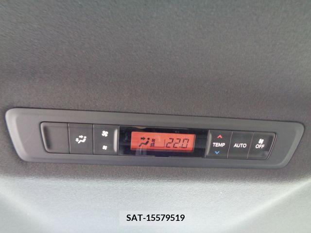 Toyota VOXY 2021-07 336036-13