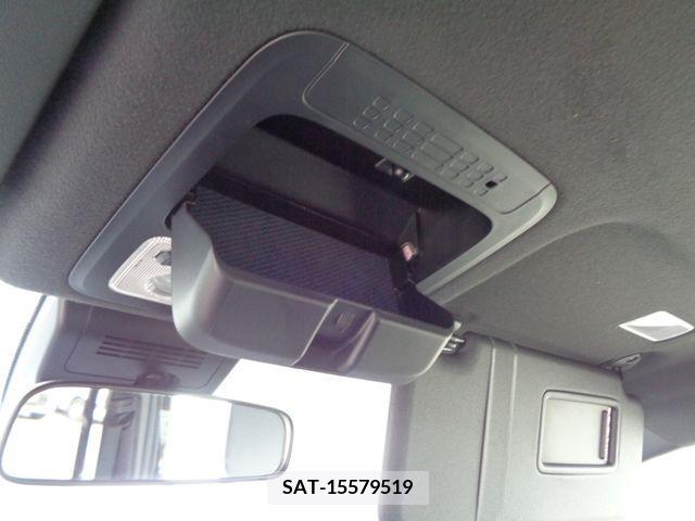 Toyota VOXY 2021-07 336036-12