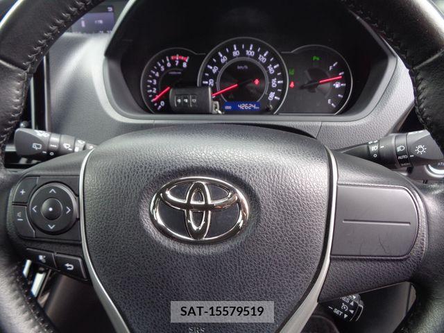 Toyota VOXY 2021-07 336036-4