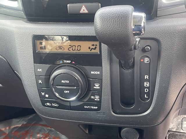 Suzuki SPACIA 2013-08 190828-15