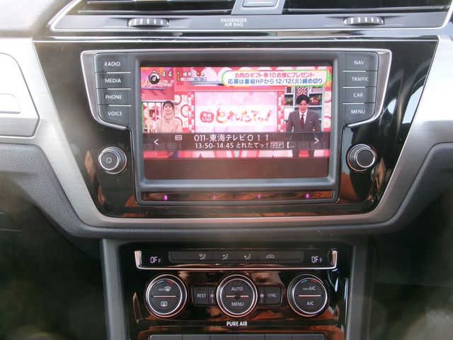 VolksWagen GOLF TOURAN 2016-03 185728-24