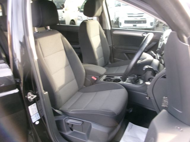 VolksWagen GOLF TOURAN 2016-03 185728-12