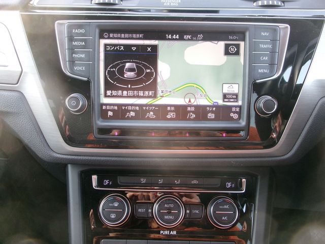 VolksWagen GOLF TOURAN 2016-03 185728-23