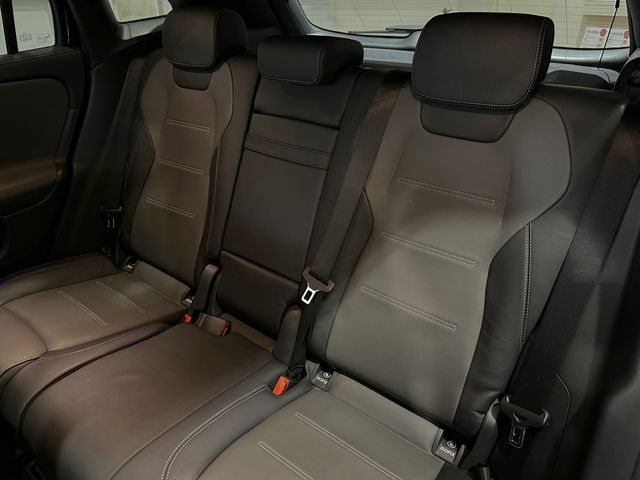 Mercedes Benz GLA-CLASS 2020-09 195105-10