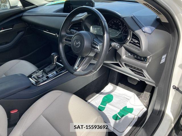 Mazda CX-30 2021-08 341338-3