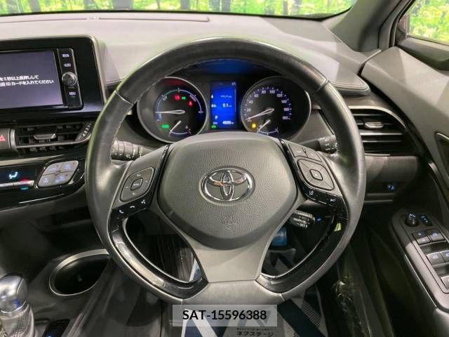 Toyota C-HR 2017-07 224486-8