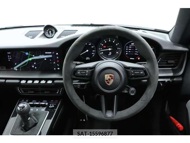 Porsche 911 2023-09 379296-9
