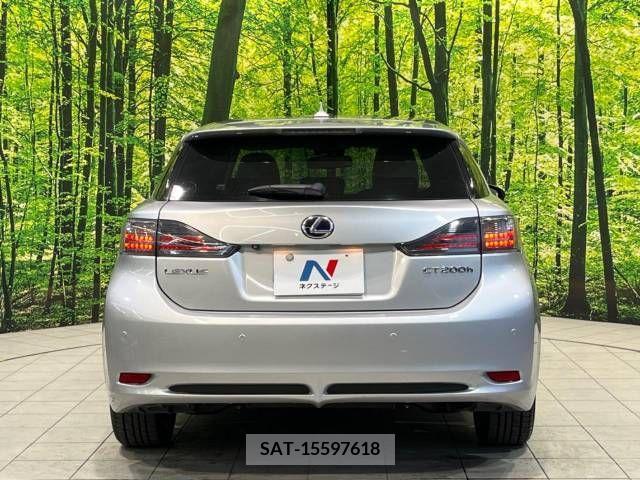 Lexus CT 2012-02 275147-15