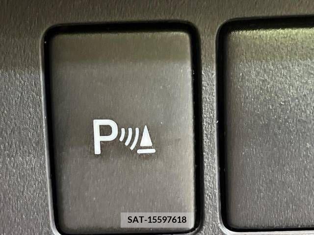Lexus CT 2012-02 275147-5