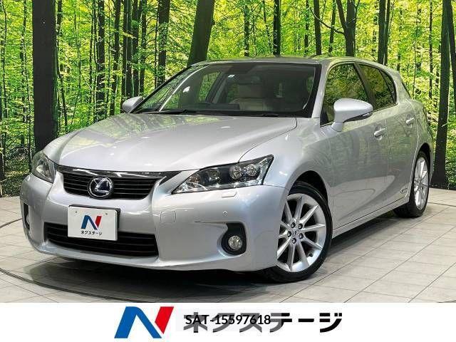 Lexus CT 2012-02 275147-0