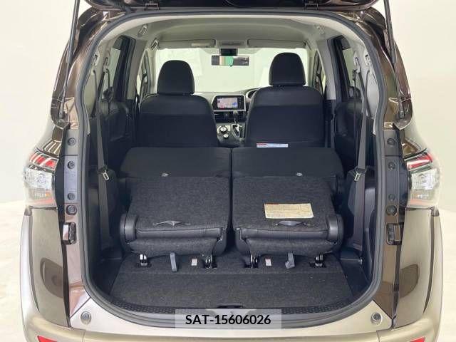 Toyota SIENTA 2018-05 314674-16