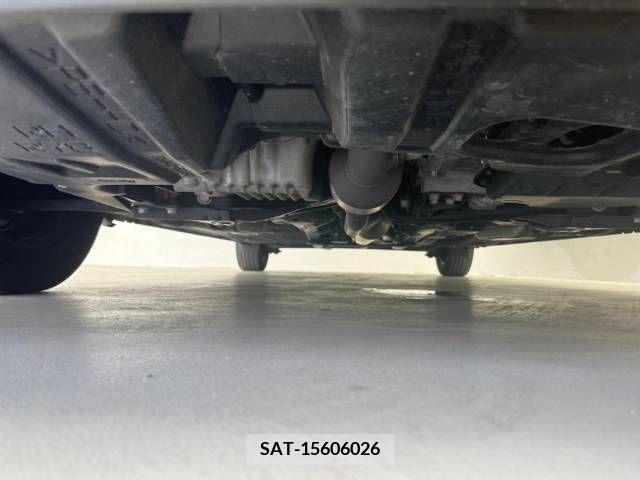 Toyota SIENTA 2018-05 314674-18