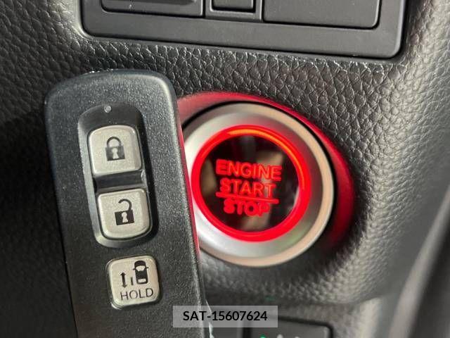 Honda N BOX CUSTOM 2017-10 307453-7