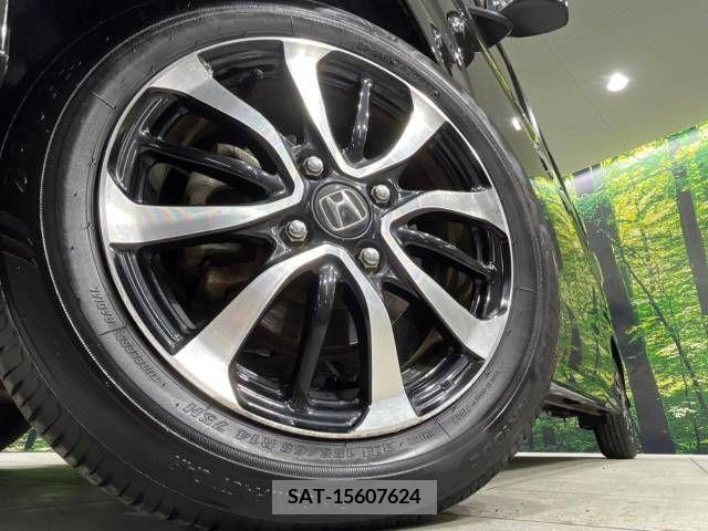 Honda N BOX CUSTOM 2017-10 307453-13