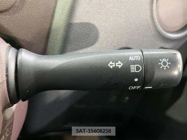 Toyota SPADE 2014-02 313671-7