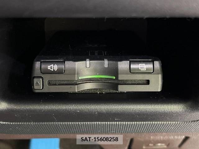 Toyota SPADE 2014-02 313671-6