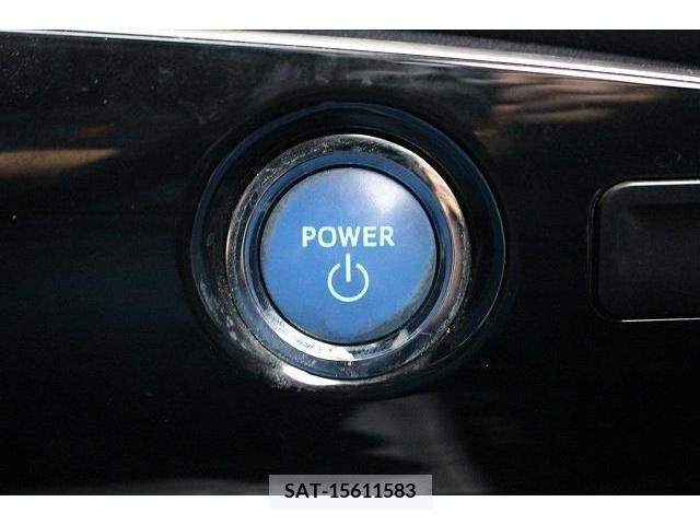 Toyota PRIUS 2016-07 282791-4