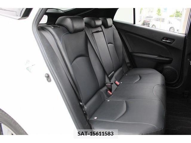 Toyota PRIUS 2016-07 282791-14