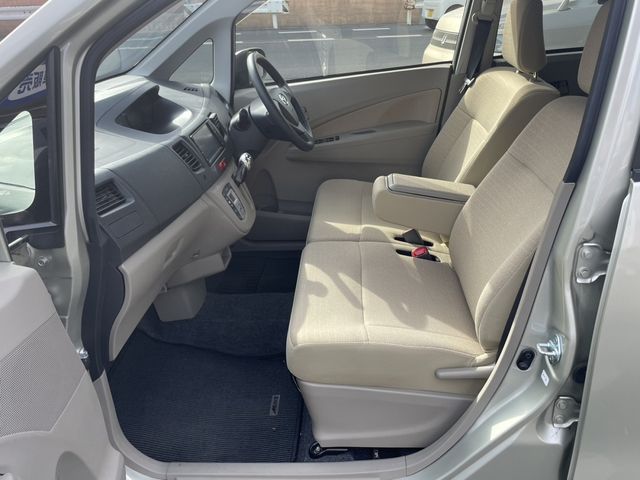Daihatsu MOVE 2012-06 907-5
