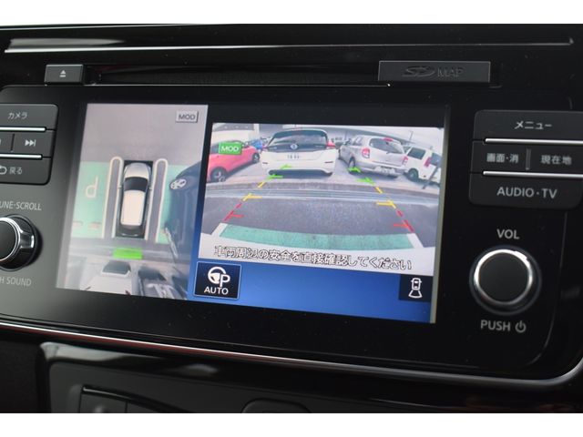 Nissan LEAF 2018-09 21870-4