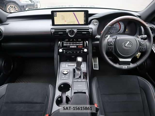 Lexus IS 2023-01 237614-7