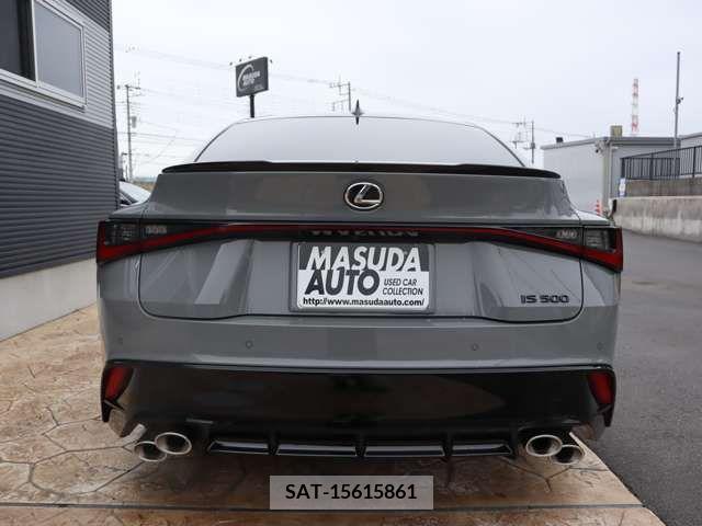 Lexus IS 2023-01 237614-5