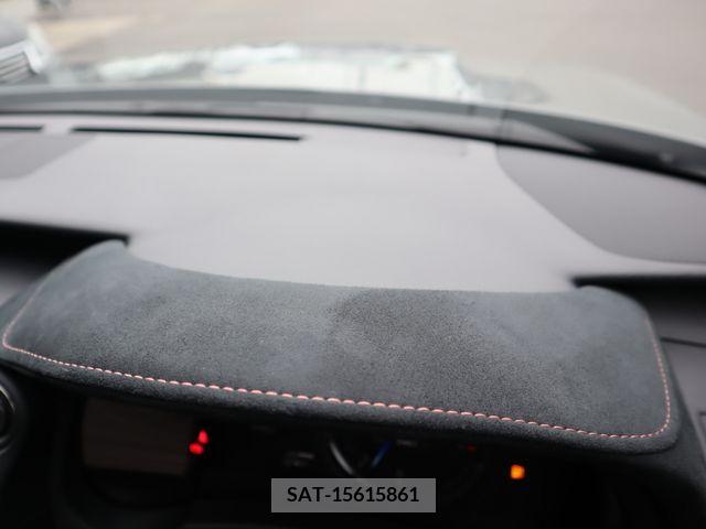 Lexus IS 2023-01 237614-21