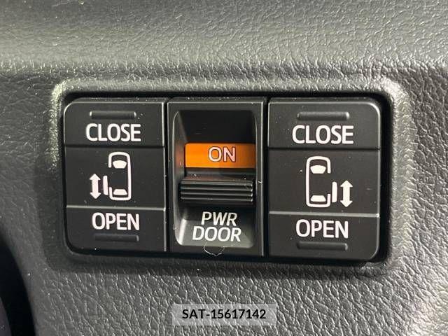 Toyota SIENTA 2016-05 382379-3