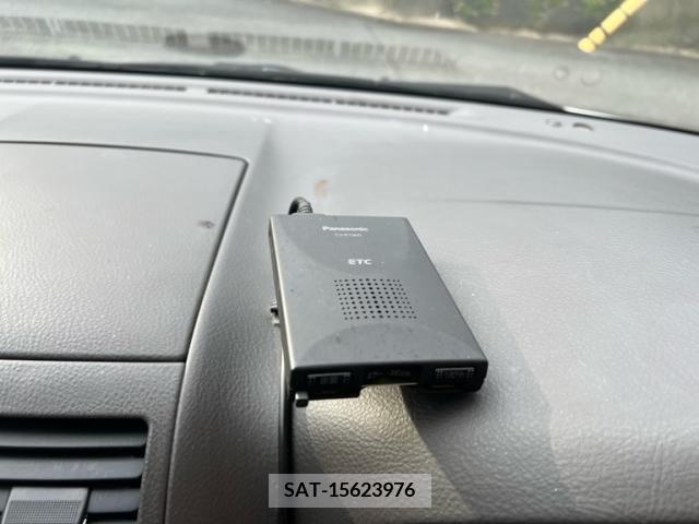 Toyota IPSUM 2001-10 391462-17