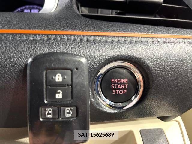 Toyota SIENTA 2017-10 373869-5