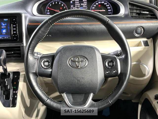 Toyota SIENTA 2017-10 373869-12