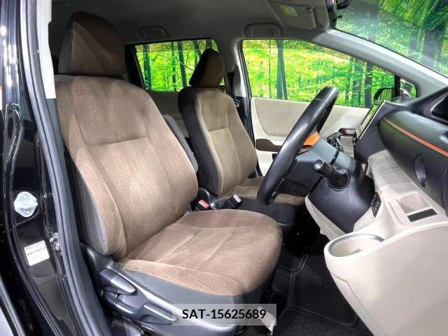 Toyota SIENTA 2017-10 373869-8