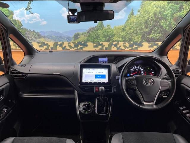 Toyota VOXY 2021-03 9491-1