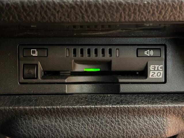 Toyota VOXY 2021-03 9491-9