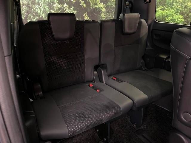 Toyota VOXY 2021-03 9491-12