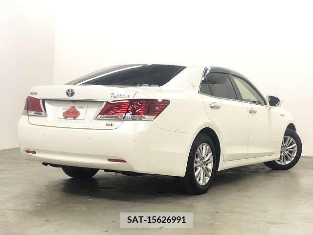 Toyota CROWN SEDAN 2013-06 380922-2