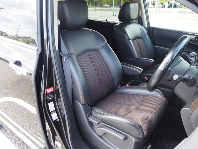 Nissan ELGRAND 2010-10 8779-19