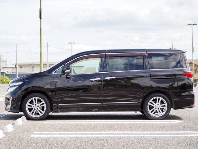 Nissan ELGRAND 2010-10 8779-8