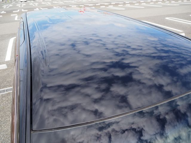 Nissan ELGRAND 2010-10 8779-27