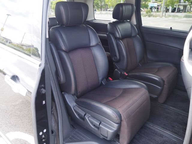 Nissan ELGRAND 2010-10 8779-20