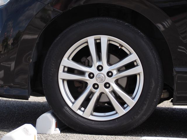 Nissan ELGRAND 2010-10 8779-9