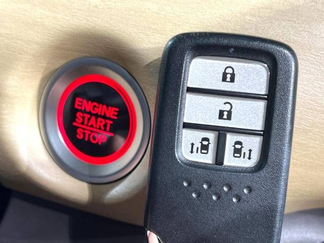 Honda FREED 2018-06 27823-3