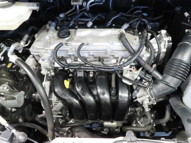 Toyota NOAH 2017-12 13780-19